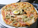 Ristorante Pizzeria Il Rinascente - Pizza capricciosa